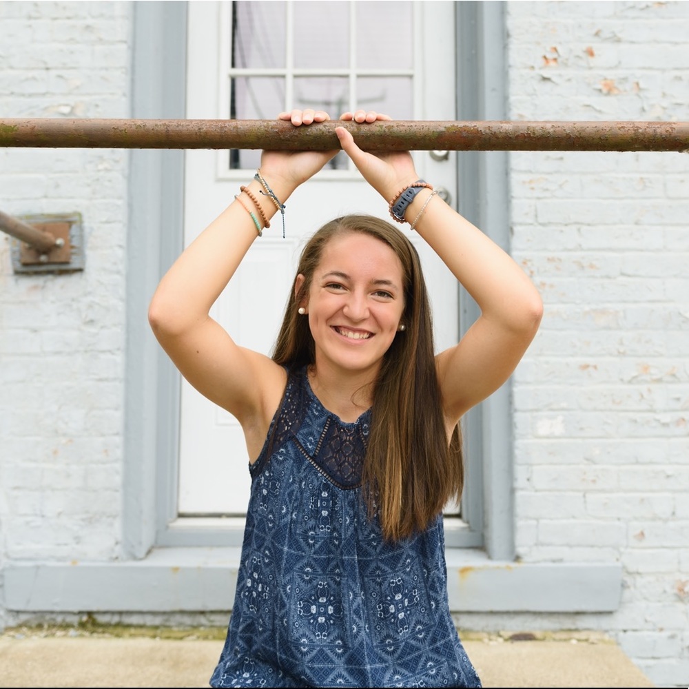 Meet your Posher, Bayley